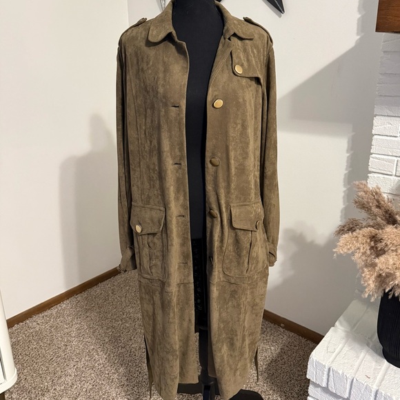 Women's Suede Trench Coat - Brown - Picture 12 of 12